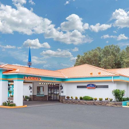 Howard Johnson By Wyndham Ocala Fl I-75 Экстерьер фото
