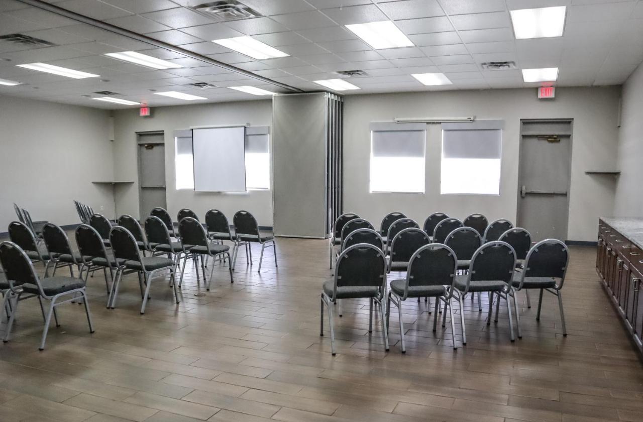 Howard Johnson By Wyndham Ocala Fl I-75 Экстерьер фото