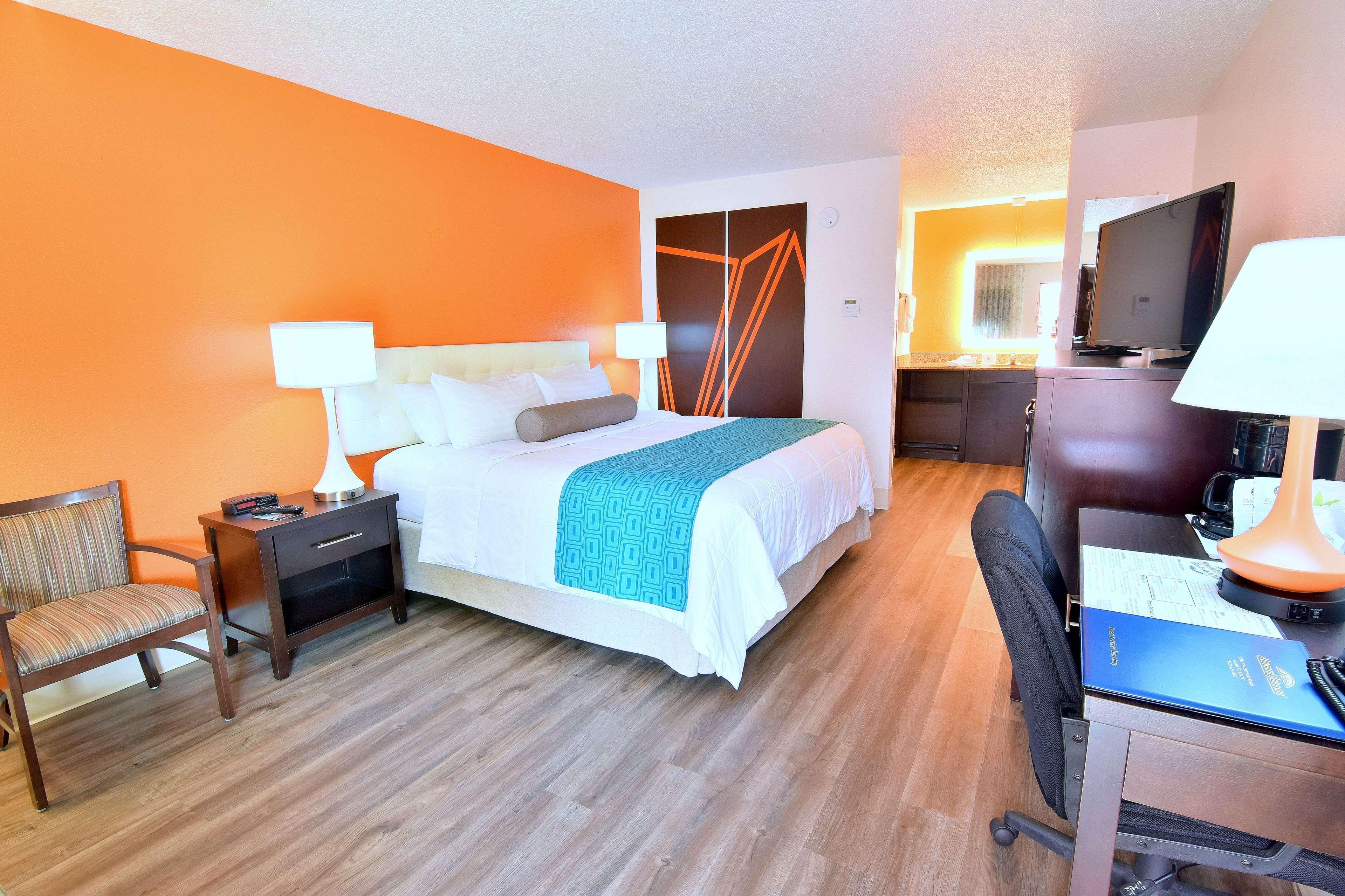 Howard Johnson By Wyndham Ocala Fl I-75 Экстерьер фото